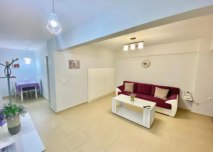 La Petite Maison Nicole