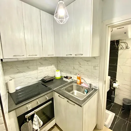 La Petite Maison Nicole 아파트 *