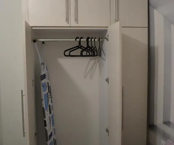 La Petite Maison Nicole Appartement *